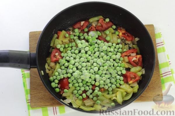 Филе трески с фасолью, горошком и овощами (в духовке)