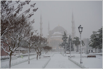 Турция страдает от «снегопада века» 