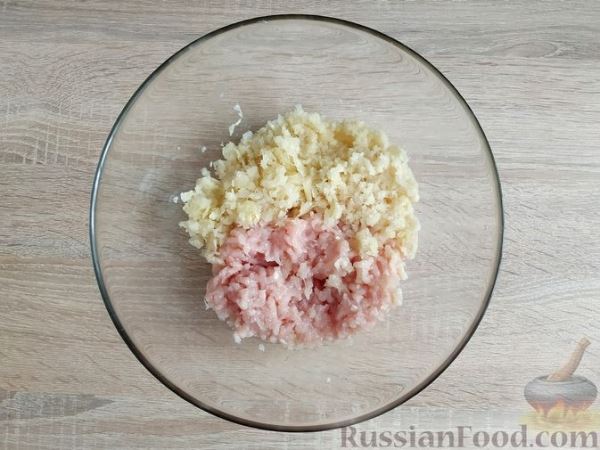 Рис с капустно-куриными котлетами (в духовке)